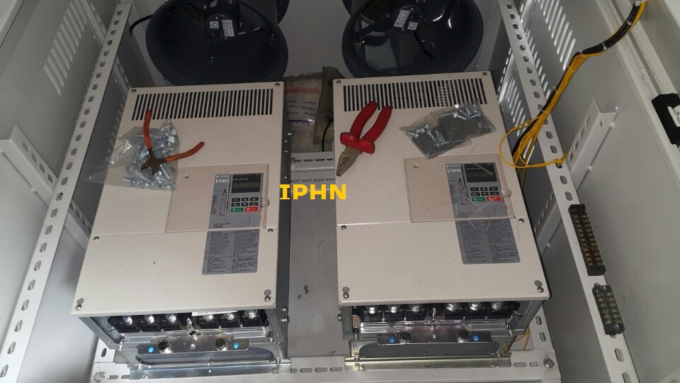 biến tần yaskawa cho máy nghiền giấy